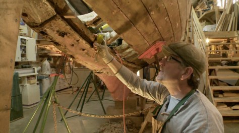 Tony-looks-at-the-floors-and-keel