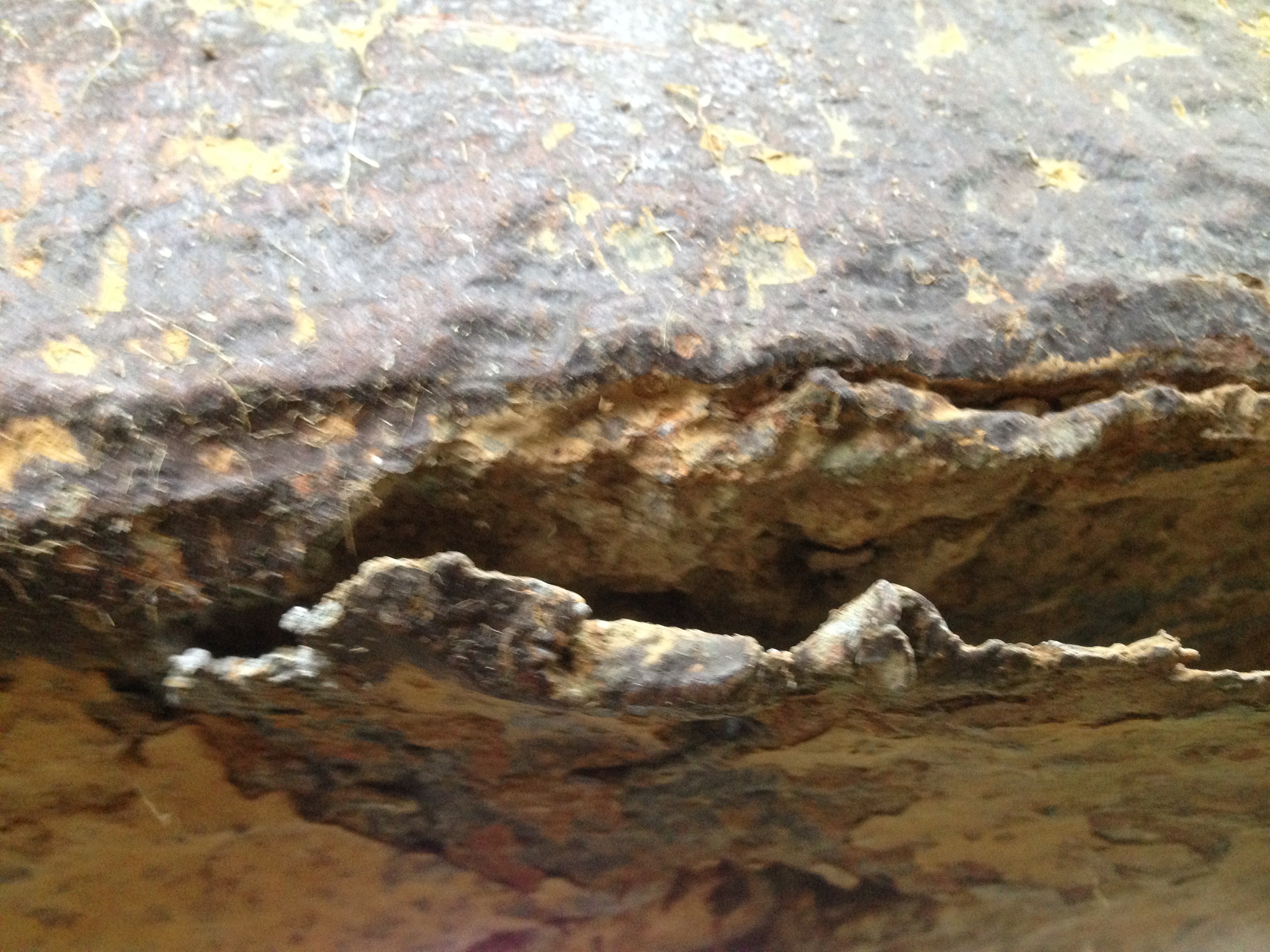 Worrying delaminating Lead Keel